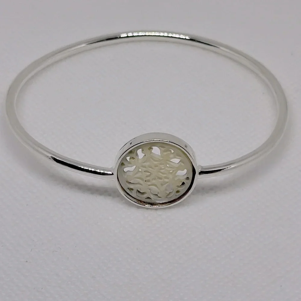 Elegant 925 silver bracelet hand made stone
